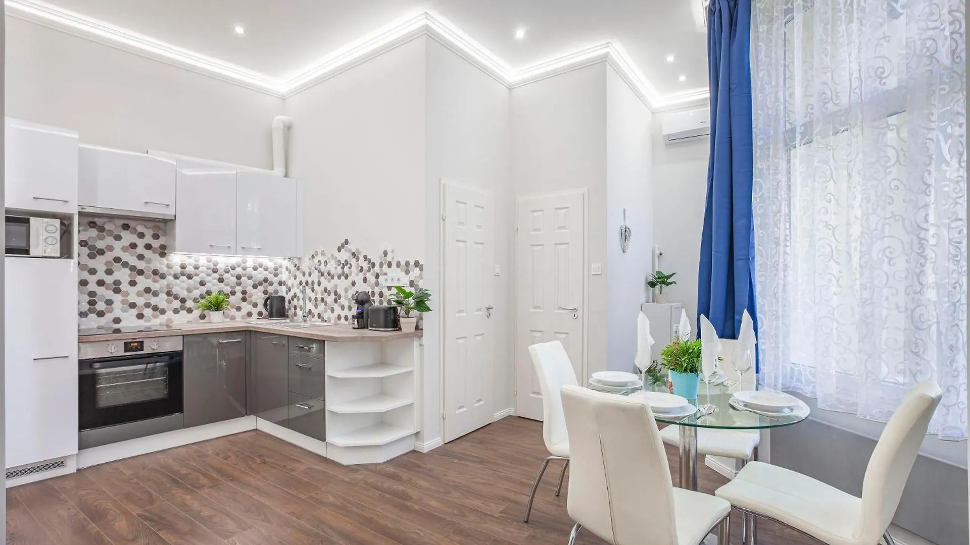 Downtown Haven Apartment Budapest